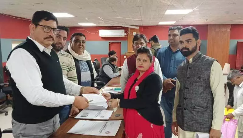 Haryana: थानेसर में 7 वार्डों से 8 नामांकन प्राप्त Haryana: थानेसर में 7 वार्डों से 8 नामांकन प्राप्त