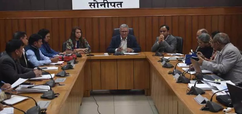 अधिकारियों ने सोनीपत के Kundli तक मेट्रो सेवाओं के विस्तार पर चर्चा की अधिकारियों ने सोनीपत के Kundli तक मेट्रो सेवाओं के विस्तार पर चर्चा की