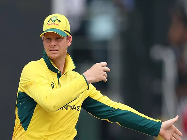 Steve Smith ने सीटी 2025 से पहले ड्वारशियस और जॉनसन की प्रशंसा की Steve Smith ने सीटी 2025 से पहले ड्वारशियस और जॉनसन की प्रशंसा की