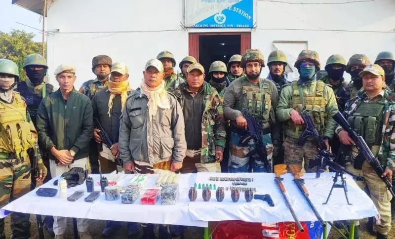 Manipur: काकचिंग में चार आईईडी बरामद Manipur: काकचिंग में चार आईईडी बरामद