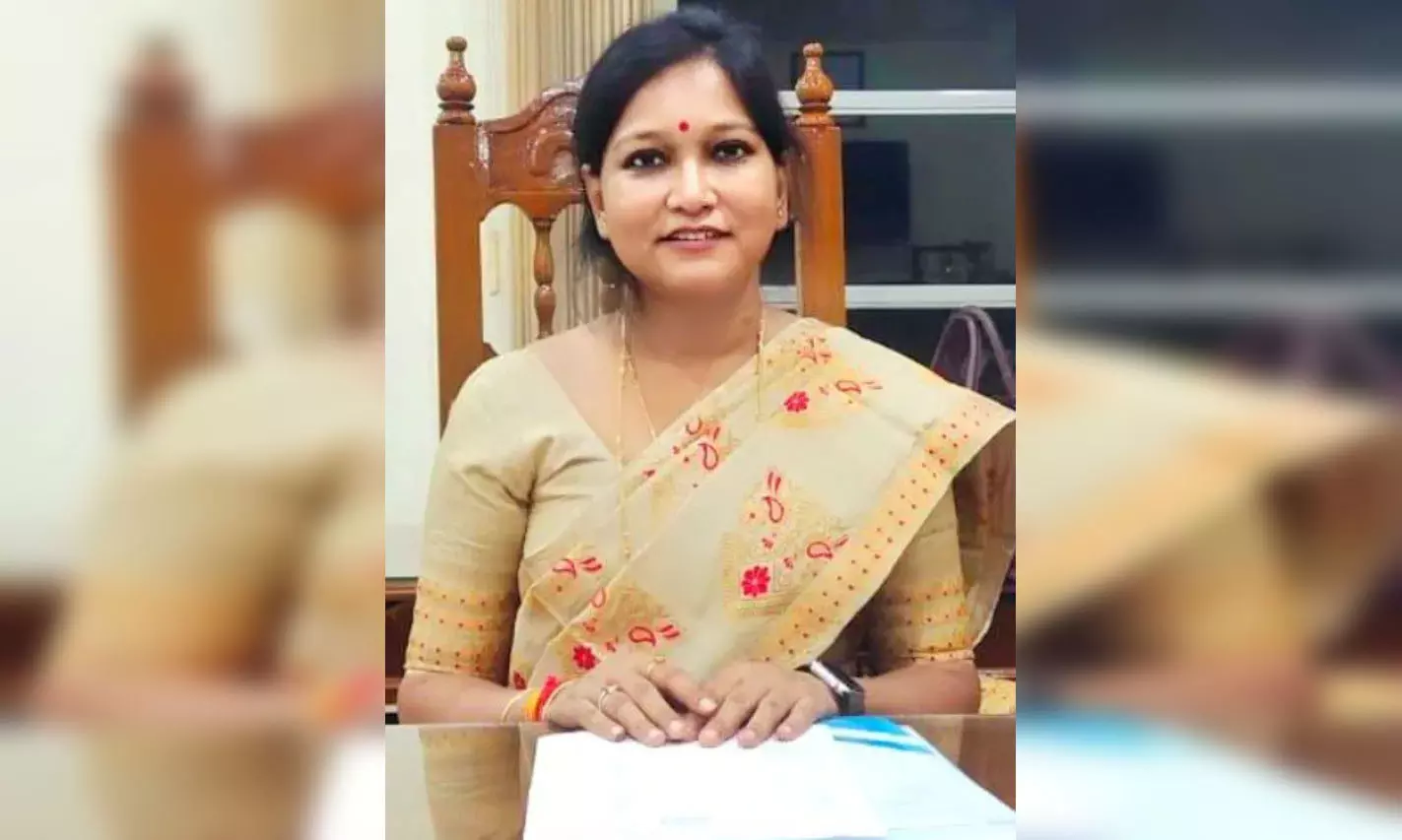 IAS से पंगा लेना पड़ा भारी, मुसीबत में फंसा युवक IAS से पंगा लेना पड़ा भारी, मुसीबत में फंसा युवक