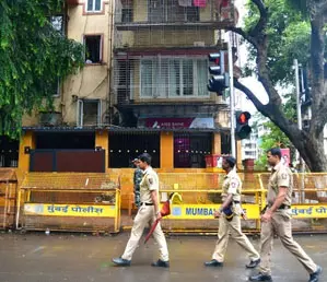 टोरेस मामले में गिरफ्तार यूक्रेनी अभिनेता की मुश्किलें बढ़ीं, एक और केस हुआ दर्ज टोरेस मामले में गिरफ्तार यूक्रेनी अभिनेता की मुश्किलें बढ़ीं, एक और केस हुआ दर्ज