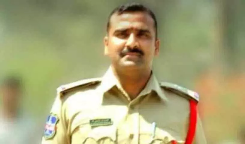 फोन टैपिंग मामले में पूर्व DSP प्रणीत राव को जमानत मिली फोन टैपिंग मामले में पूर्व DSP प्रणीत राव को जमानत मिली