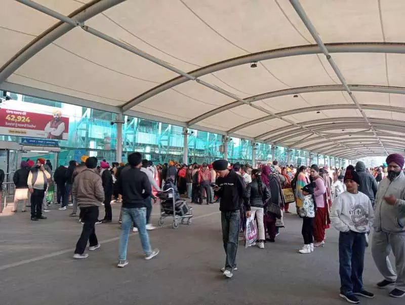 Amritsar हवाई अड्डे के विस्तार की योजना पर काम चल रहा Amritsar हवाई अड्डे के विस्तार की योजना पर काम चल रहा
