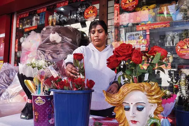 Valentines Day: अमृतसर में मनाया गया प्यार का हर रूप Valentines Day: अमृतसर में मनाया गया प्यार का हर रूप