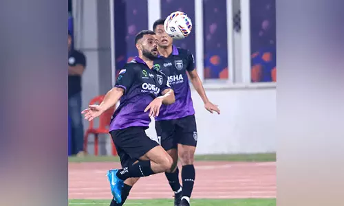 ISL: ओडिशा एफसी ने हैदराबाद एफसी को 3-1 से हराया, प्लेऑफ की दौड़ में