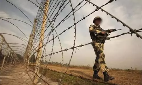 Jammu-Kashmir :   सीमा पर गोलीबारी में एक जवान घायल, जांच में जुटे सुरक्षाबल