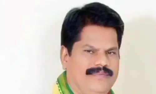 Andhra: वाईएसआरसीपी नेताओं को अपने गलत कामों की सजा भुगतनी पड़ रही Andhra: वाईएसआरसीपी नेताओं को अपने गलत कामों की सजा भुगतनी पड़ रही