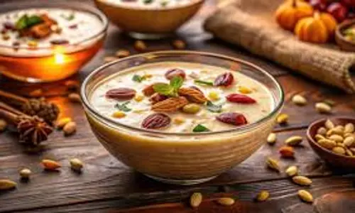Shanivar को इन चीजों का भोग लगाने से शनिदेव होंगे खुश