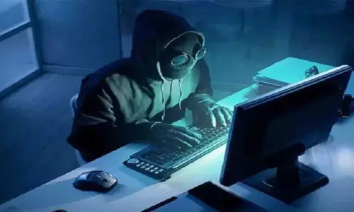 CBI Raid: 11 जगहों पर सीबीआई रेड, साइबर क्राइम मामले में एक्शन CBI Raid: 11 जगहों पर सीबीआई रेड, साइबर क्राइम मामले में एक्शन