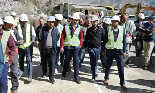 केंद्र से ढली से Rampur तक चार लेन परियोजना का विस्तार करने का आग्रह