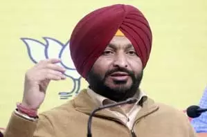 भारतीयों को लेकर अमेरिका से और भी विमान आएंगे : रवनीत बिट्टू भारतीयों को लेकर अमेरिका से और भी विमान आएंगे : रवनीत बिट्टू