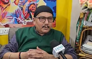 बिहार के लोग काम करना बंद कर दें, तो देश की धड़कन रुक जाएगी : मनोज झा बिहार के लोग काम करना बंद कर दें, तो देश की धड़कन रुक जाएगी : मनोज झा