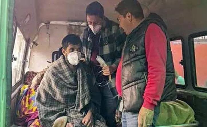 राजौरी में 32 और ग्रामीण आइसोलेशन सेंटर से घर लौटे राजौरी में 32 और ग्रामीण आइसोलेशन सेंटर से घर लौटे