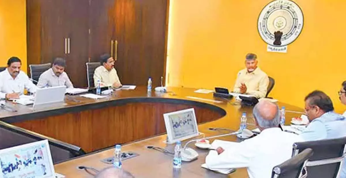 Andhra: मुख्यमंत्री नायडू ने स्वच्छ आंध्र अभियान का शुभारंभ किया Andhra: मुख्यमंत्री नायडू ने स्वच्छ आंध्र अभियान का शुभारंभ किया
