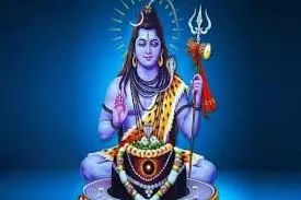 Mahashivratri 2025: महाशिवरात्रि के दिन करें ये तीन उपाय, भोलेनाथ होंगे प्रसन्न और दूर करेंगे सभी बाधाएं Mahashivratri 2025: महाशिवरात्रि के दिन करें ये तीन उपाय, भोलेनाथ होंगे प्रसन्न और दूर करेंगे सभी बाधाएं