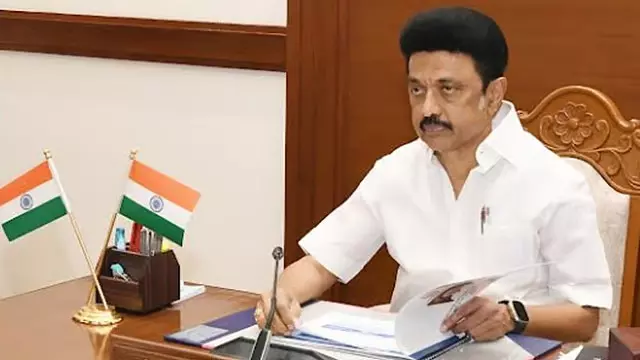Tamil Nadu: इंटरनेट बंद मुख्यमंत्री एम.के.स्टालिन ने की निंदा Tamil Nadu: इंटरनेट बंद मुख्यमंत्री एम.के.स्टालिन ने की निंदा