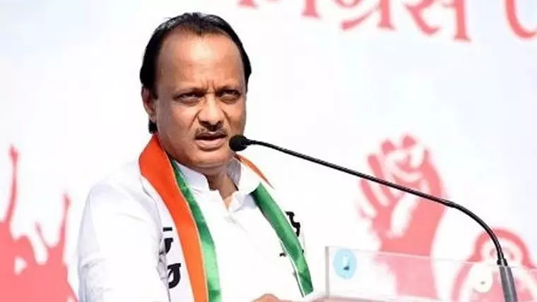 Maharashtra: उपमुख्यमंत्री ने जीबीएस की चिंताओं के बीच जनता से चिकन न खाने की अपील की Maharashtra: उपमुख्यमंत्री ने जीबीएस की चिंताओं के बीच जनता से चिकन न खाने की अपील की