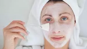 Beauty Tips: 10 मिनट में पाएं चेहरे पर निखार, उबले चावल से बनाएं असरदार फेस पैक Beauty Tips: 10 मिनट में पाएं चेहरे पर निखार, उबले चावल से बनाएं असरदार फेस पैक