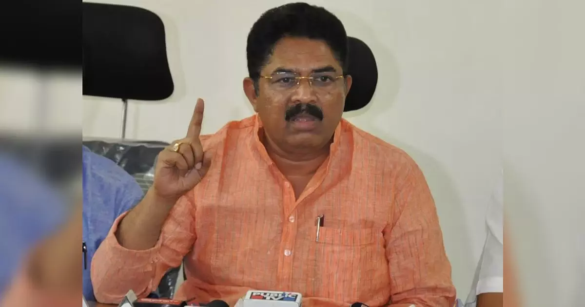 बार बंद न करने वाली सरकार विश्वविद्यालय बंद कर रही है: आर. अशोक ने की आलोचना बार बंद न करने वाली सरकार विश्वविद्यालय बंद कर रही है: आर. अशोक ने की आलोचना