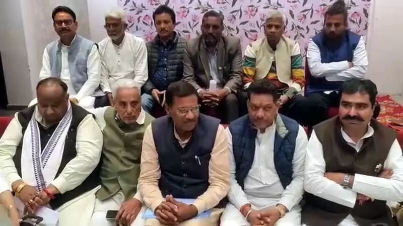 Sirsa MC चुनाव के लिए भाजपा और एचएलपी ने हाथ मिलाया Sirsa MC चुनाव के लिए भाजपा और एचएलपी ने हाथ मिलाया