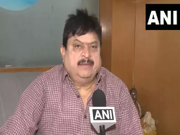 BJP के रामचंद्र राव ने राहुल गांधी की आलोचना करते हुए कहा- उन्हें शशि थरूर से सीख लेनी चाहिए BJP के रामचंद्र राव ने राहुल गांधी की आलोचना करते हुए कहा- उन्हें शशि थरूर से सीख लेनी चाहिए