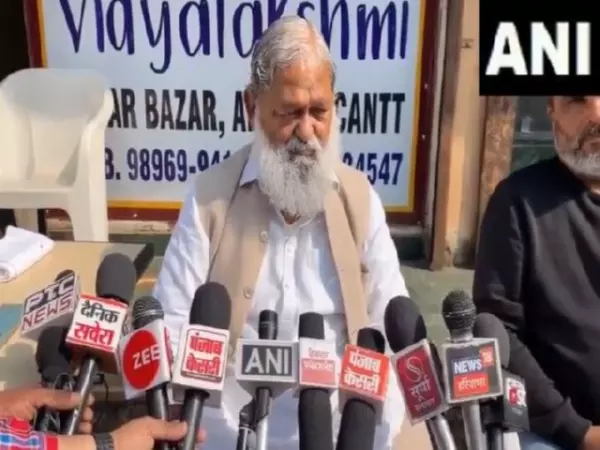 NDLS भगदड़ पर अनिल विज ने कहा- दोषी पाए जाने वालों को कड़ी सजा दी जाएगी NDLS भगदड़ पर अनिल विज ने कहा- दोषी पाए जाने वालों को कड़ी सजा दी जाएगी