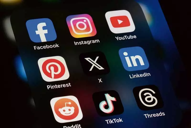 लोगों को ‘परेशान’ करने के लिए Social Media इन्फ्लुएंसर के खिलाफ शिकायत दर्ज लोगों को ‘परेशान’ करने के लिए Social Media इन्फ्लुएंसर के खिलाफ शिकायत दर्ज