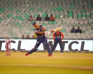 Legend 90 League: क्वालीफायर 2 के अहम मुकाबले से पहले सिमंस ने दिल्ली रॉयल्स के प्रबंधन की प्रशंसा की Legend 90 League: क्वालीफायर 2 के अहम मुकाबले से पहले सिमंस ने दिल्ली रॉयल्स के प्रबंधन की प्रशंसा की