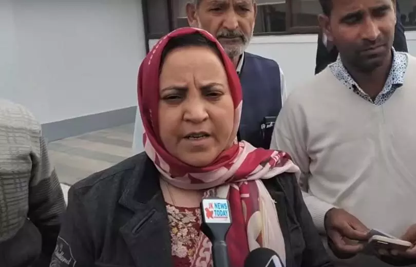 Minister: फर्जी तरीके से 8वीं से आगे चल रहा निजी स्कूल, जांच के आदेश Minister: फर्जी तरीके से 8वीं से आगे चल रहा निजी स्कूल, जांच के आदेश