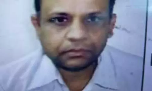न्यू इंडिया को-ऑपरेटिव बैंक घोटाला : आर्थिक अपराध शाखा ने हितेश मेहता को किया गिरफ्तार न्यू इंडिया को-ऑपरेटिव बैंक घोटाला : आर्थिक अपराध शाखा ने हितेश मेहता को किया गिरफ्तार