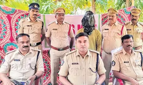 Andhra में पुलिस ने एसिड अटैक के आरोपी को 24 घंटे के भीतर गिरफ्तार कर लिया