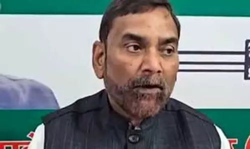 भगदड़ पर लालू यादव सहित विपक्ष ने सरकार पर उठाए सवाल, सत्ता पक्ष ने दी सियासत नहीं करने की नसीहत