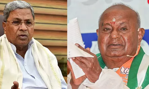 देवेगौड़ा की जरूरत है जो कन्नड़ लोगों के लिए आवाज उठाएंगे: Siddaramaiah देवेगौड़ा की जरूरत है जो कन्नड़ लोगों के लिए आवाज उठाएंगे: Siddaramaiah