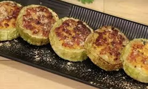 Bharwa lauki इस बार आजमाकर देखें ये टेस्टी डिश Bharwa lauki इस बार आजमाकर देखें ये टेस्टी डिश