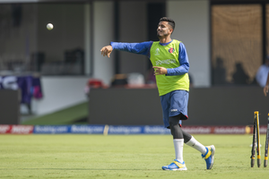 IPL 2025: मुजीब उर रहमान मुंबई इंडियंस टीम में चोटिल अल्लाह ग़ज़नफ़र की जगह लेंगे