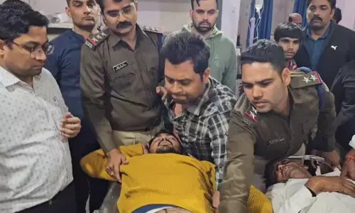 Gwalior: शॉर्ट एनकाउंटर में दो बदमाश पकड़े गए, अपहरणकर्ता फरार Gwalior: शॉर्ट एनकाउंटर में दो बदमाश पकड़े गए, अपहरणकर्ता फरार