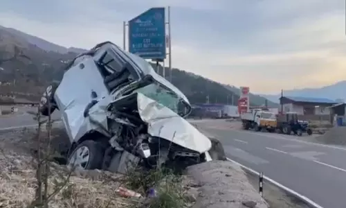 J&K के उधमपुर में कार-ट्रक की टक्कर में एक व्यक्ति की मौत