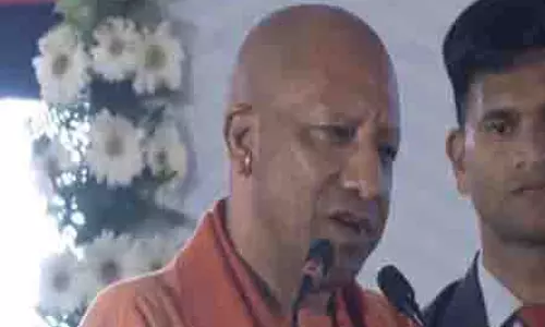 UP के सीएम योगी ने नई दिल्ली रेलवे स्टेशन पर भगदड़ में हुई जानमाल की हानि पर दुख व्यक्त किया UP के सीएम योगी ने नई दिल्ली रेलवे स्टेशन पर भगदड़ में हुई जानमाल की हानि पर दुख व्यक्त किया