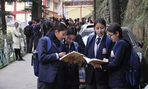 परीक्षा केंद्रों पर CCTV कैमरे लगाएं, शिक्षा सचिव ने समन्वयकों से कहा परीक्षा केंद्रों पर CCTV कैमरे लगाएं, शिक्षा सचिव ने समन्वयकों से कहा