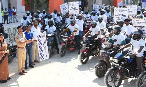 रयान इंटरनेशनल स्कूल, Hyderabad ट्रैफिक पुलिस ने जागरूकता रैली निकाली