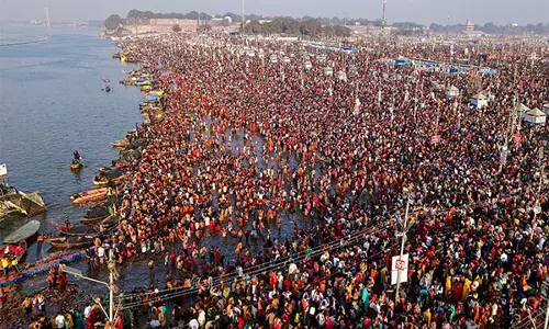 आज सुबह 8 बजे तक 37.5 लाख से अधिक तीर्थयात्रियों ने त्रिवेणी संगम में पवित्र डुबकी लगाई