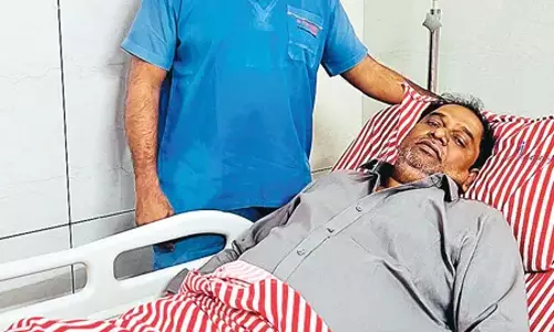 Andhra: आयुष अस्पताल में फेफड़ों की एक दुर्लभ सर्जरी की गई
