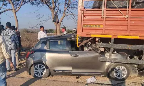 Medak में अलग-अलग सड़क दुर्घटनाओं में दो लोगों की मौत, कई घायल