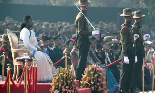 राष्ट्रपति Murmu ने नए स्वरूप में चेंज ऑफ गार्ड समारोह का उद्घाटन देखा राष्ट्रपति Murmu ने नए स्वरूप में चेंज ऑफ गार्ड समारोह का उद्घाटन देखा