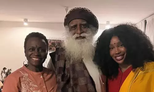ग्रैमी विजेता SZA ने भारत में ईशा फाउंडेशन में अपने परिवर्तनकारी अनुभव को साझा किया ग्रैमी विजेता SZA ने भारत में ईशा फाउंडेशन में अपने परिवर्तनकारी अनुभव को साझा किया