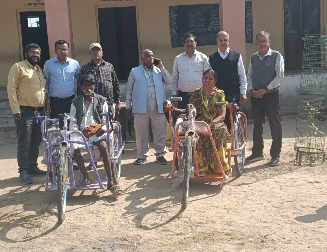 Bhavip ने रखवाई मंदिरों सहित सार्वजनिक स्थलों पर व्हीलचेयर एवं ट्राई साइकिल