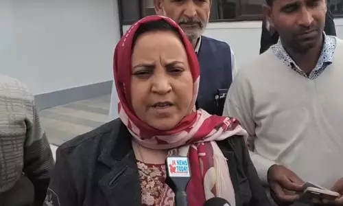 Minister: फर्जी तरीके से 8वीं से आगे चल रहा निजी स्कूल, जांच के आदेश Minister: फर्जी तरीके से 8वीं से आगे चल रहा निजी स्कूल, जांच के आदेश