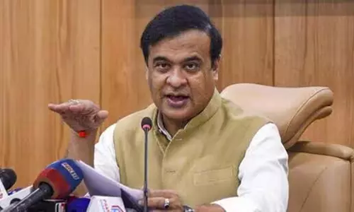 Assam कैबिनेट ने कांग्रेस सांसद गौरव गोगोई की पत्नी के पाकिस्तान संबंधों की जांच करने को कहा Assam कैबिनेट ने कांग्रेस सांसद गौरव गोगोई की पत्नी के पाकिस्तान संबंधों की जांच करने को कहा