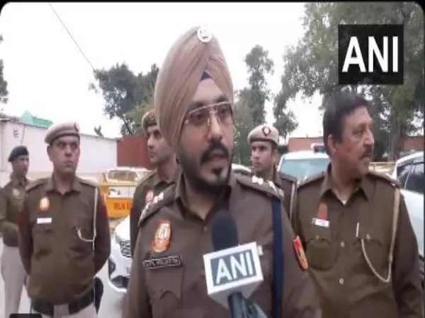 अगर लोग अनावश्यक रूप से भीड़ नहीं लगाएंगे, तो... Delhi भगदड़ पर डीसीपी रेलवे अगर लोग अनावश्यक रूप से भीड़ नहीं लगाएंगे, तो... Delhi भगदड़ पर डीसीपी रेलवे